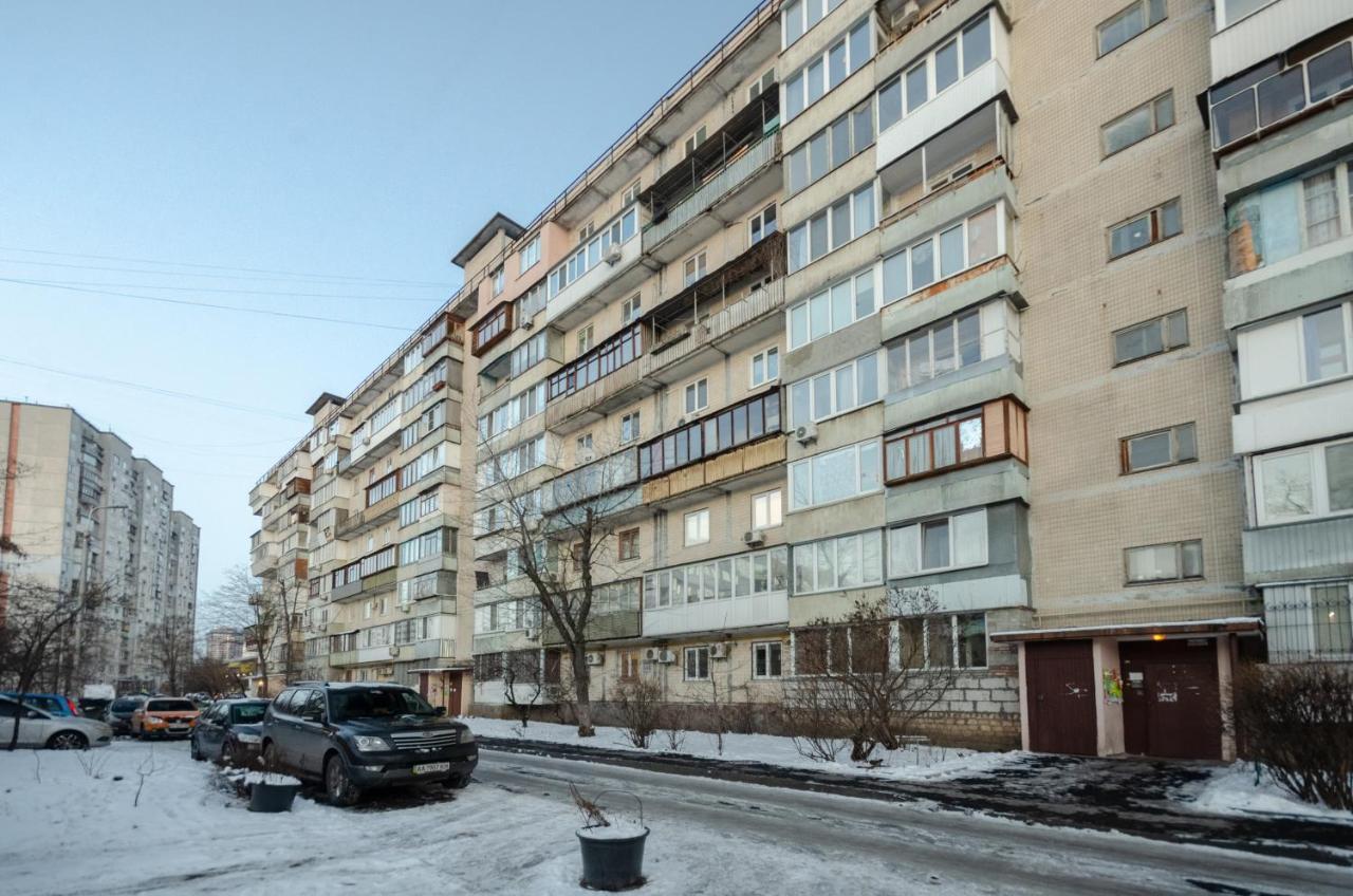 Kvartirkoff Na Obolonskiy Prospekt 7 Киев Екстериор снимка